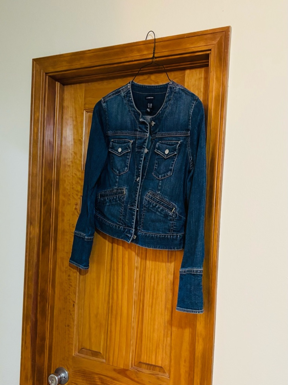 Vintage GAP Women's Dark Blue Jean Jacket Y2K like new - Picture 6 of 16